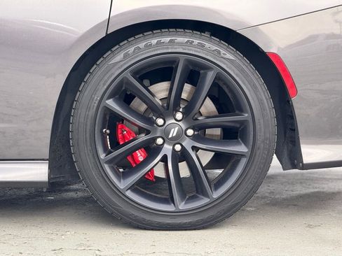 Used 2022 Dodge Charger R/T w/ Performance Handling Group image 3
