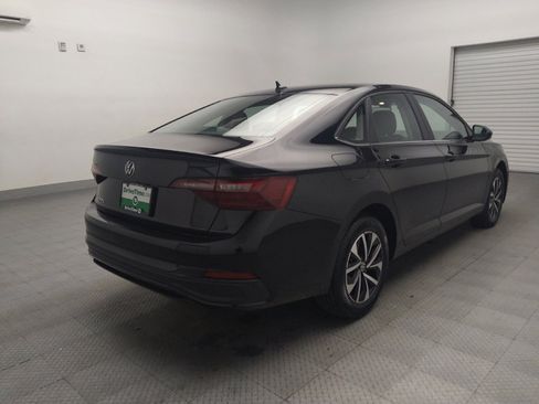 Used 2024 Volkswagen Jetta S image 9