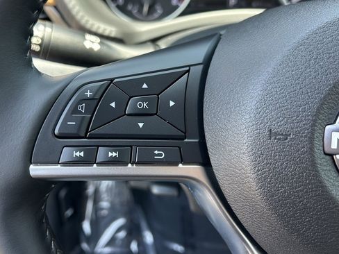 New 2025 Nissan Sentra SV w/ SV Premium Package image 32