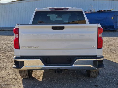 Used 2025 Chevrolet Silverado 1500 LT image 5
