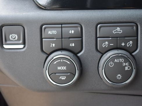 New 2026 Chevrolet Silverado 1500 LT w/ All Star Edition Plus AWD/4WD image 29