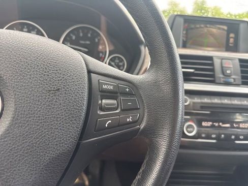 Used 2016 BMW 320i xDrive Sedan AWD/4WD image 21