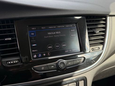 Used 2021 Buick Encore Preferred image 20