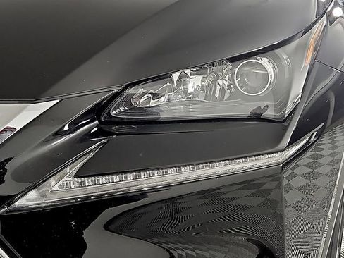 Used 2017 Lexus NX 200t FWD image 9