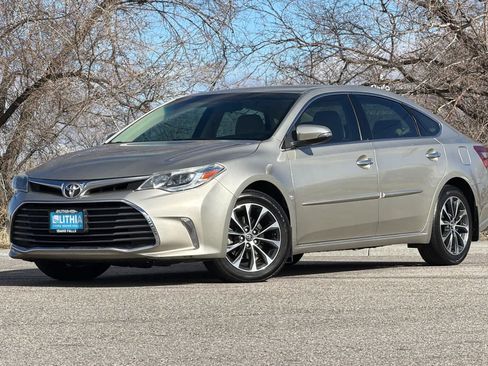 Used 2016 Toyota Avalon XLE w/ Protection Package image 1