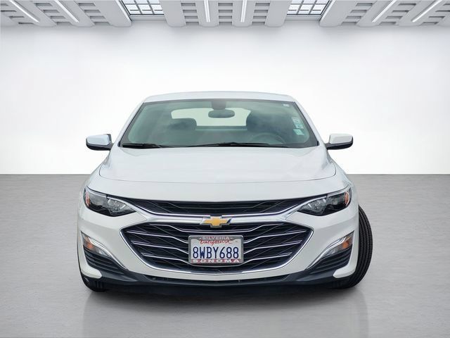 Used 2021 Chevrolet Malibu LS FWD image 2
