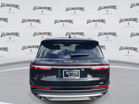 New 2026 Lincoln Corsair Premiere image 4