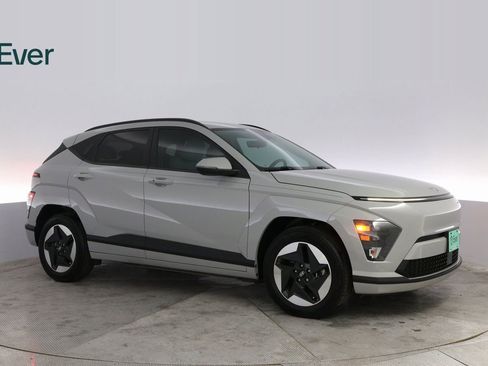 Used 2024 Hyundai Kona SEL image 5