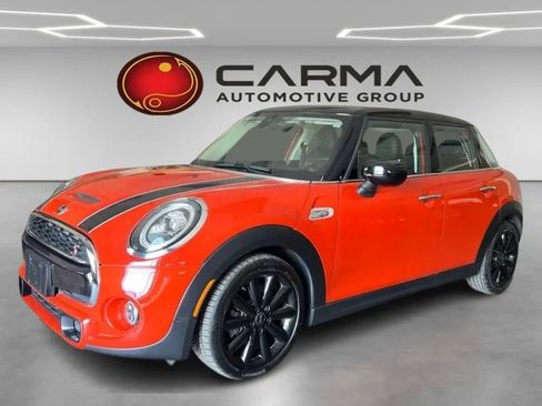 Used 2021 MINI Cooper S FWD image 1