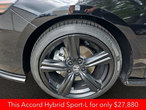 Used 2023 Honda Accord Sport image 40