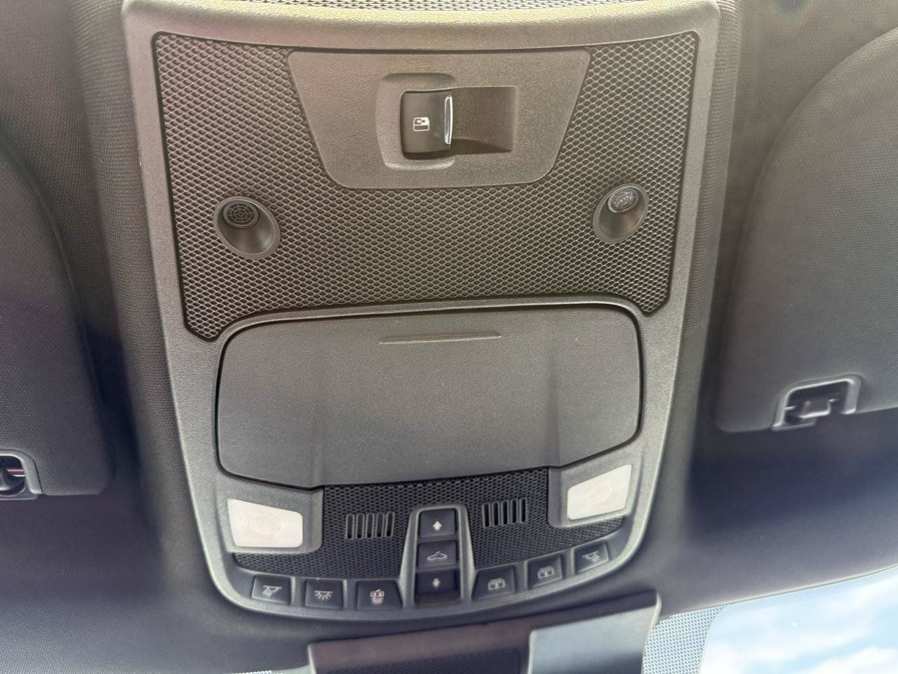 Used 2019 Ford F150 Platinum w/ Equipment Group 701A Luxury AWD/4WD image 39