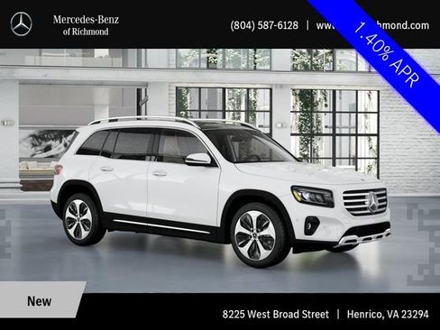 Used 2026 Mercedes-Benz GLB 250 4MATIC image 12