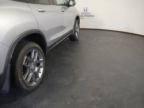 Certified 2023 Honda Passport EX-L image 4