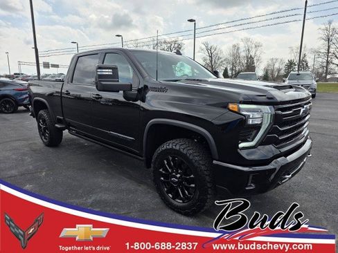 Used 2025 Chevrolet Silverado 2500 High Country w/ High Country Premium Package image 1