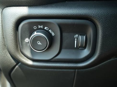 Used 2022 RAM 2500 Tradesman AWD/4WD image 30