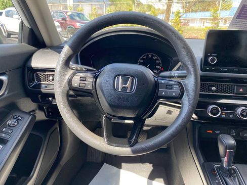 Used 2022 Honda Civic LX image 15
