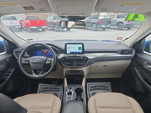 Used 2021 Ford Escape Titanium image 15