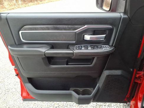 Used 2024 RAM 2500 Big Horn w/ Bed Utility Group image 31