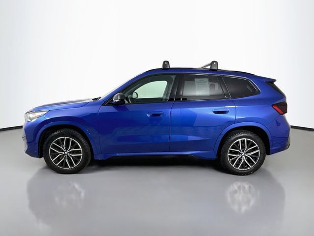 Used 2023 BMW X1 xDrive28i w/ M Sport Package AWD/4WD image 4