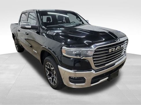 Used 2025 RAM 1500 Laramie image 2
