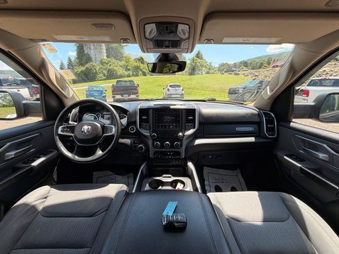 Used 2019 RAM 1500 Big Horn AWD/4WD image 18