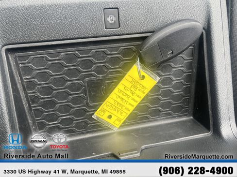 Used 2023 Nissan Frontier PRO-4X w/ Pro-4X Premium Package image 28