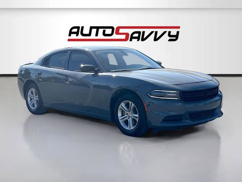 Used 2023 Dodge Charger SXT image 1