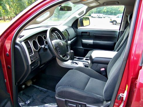 Used 2010 Toyota Tundra 4x4 Double Cab image 27