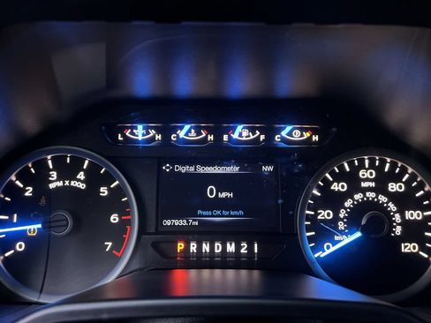 Used 2015 Ford F150 XLT w/ Equipment Group 302A Luxury AWD/4WD image 20