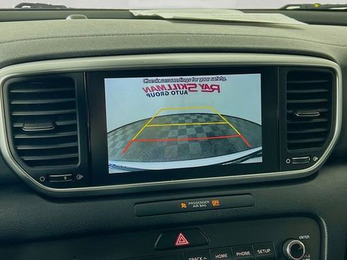 Used 2021 Kia Sportage LX image 17