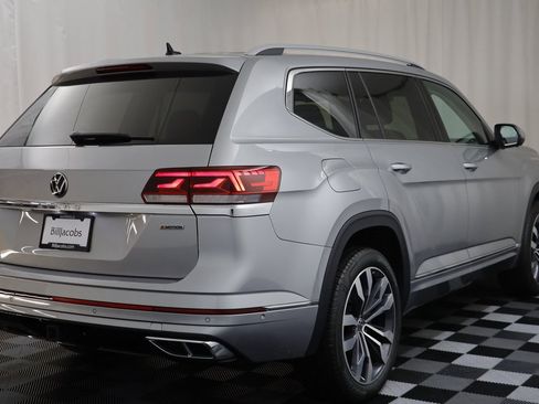 Used 2021 Volkswagen Atlas SEL Premium image 18