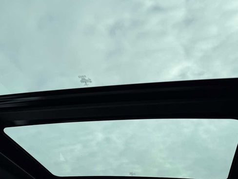 Used 2020 Ford F150 Lariat w/ Equipment Group 502A Luxury image 27