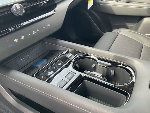 New 2026 Nissan Murano Platinum w/ Cargo Package image 25