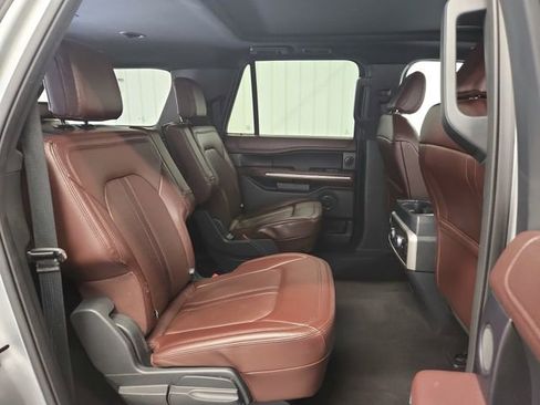 Used 2023 Ford Expedition Max Limited image 36