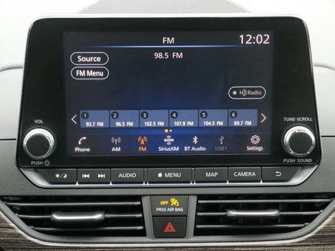 Used 2019 Nissan Altima 2.5 SL AWD/4WD image 17