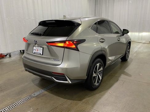 Used 2018 Lexus NX 300h AWD w/ Premium Package image 4