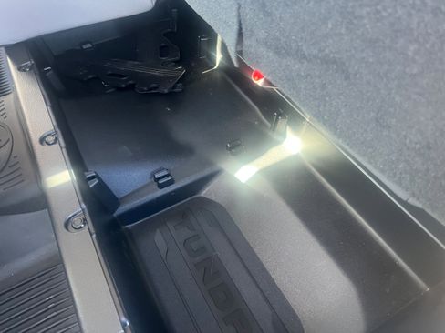 Used 2022 Toyota Tundra Limited image 12