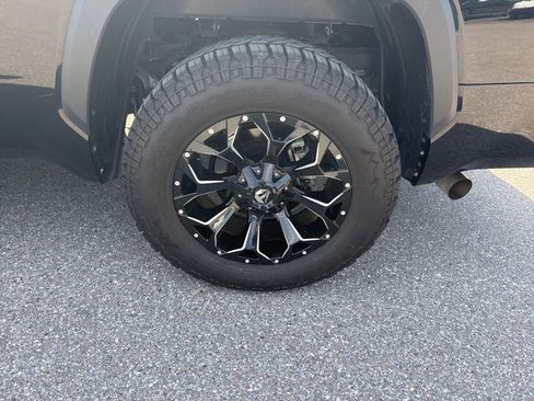 Used 2024 Toyota Tundra SR5 image 9