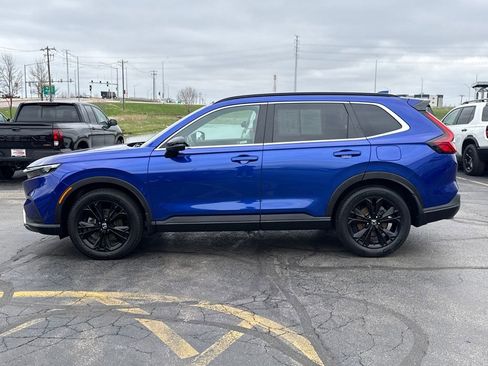 Used 2024 Honda CR-V Sport Touring image 8