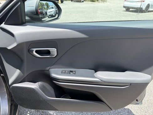 Used 2025 Kia K4 FWD image 14