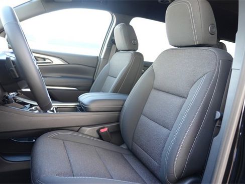 New 2026 Chevrolet Traverse LT w/ Midnight/Sport Edition image 18