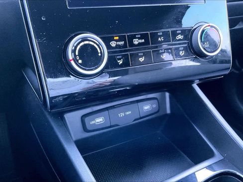 Used 2022 Hyundai Santa Cruz SEL image 31