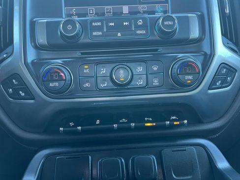 Used 2018 Chevrolet Silverado 1500 LTZ w/ Texas Edition image 16