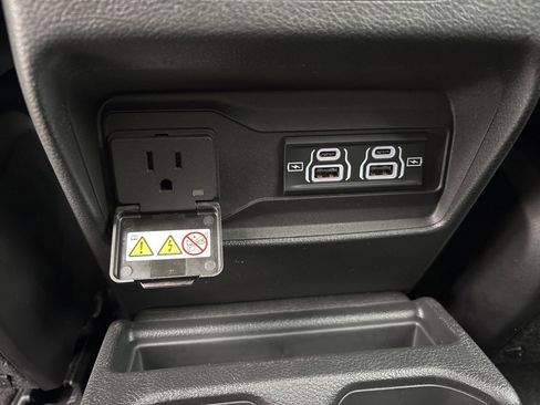 New 2025 Jeep Grand Cherokee L Limited image 27