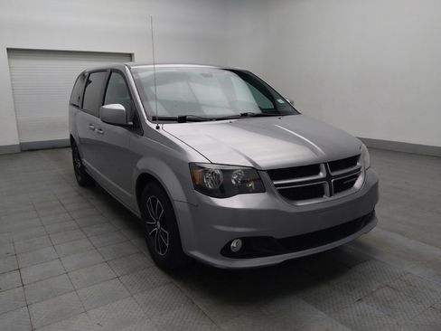 Used 2018 Dodge Grand Caravan GT FWD image 13