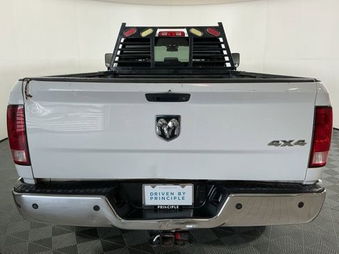 Used 2018 RAM 3500 Tradesman w/ Chrome Appearance Group image 6