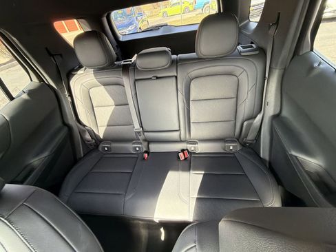 Used 2025 Chevrolet Equinox LT w/ Convenience Package II image 24