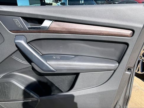 Used 2023 Audi Q5 2.0T Premium Plus w/ Premium Plus Package image 21