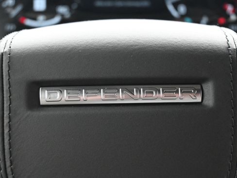 New 2026 Land Rover Defender 130 V8 image 21