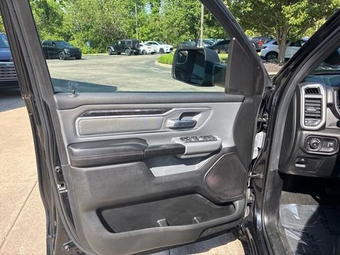 Used 2023 RAM 1500 Big Horn AWD/4WD image 9
